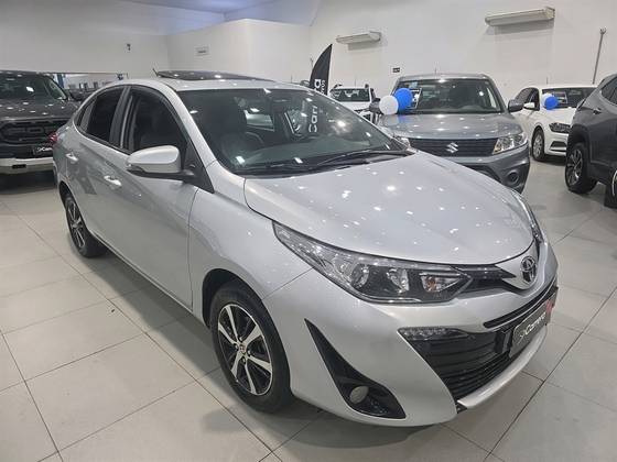 TOYOTA YARIS 1.5 16V FLEX SEDAN XLS CONNECT MULTIDRIVE TOYOTA YARIS 1.5 16V FLEX SEDAN XLS CONNECT MULTIDRIVE